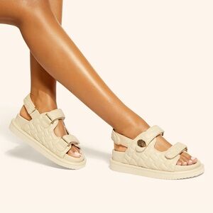 Kurt Geiger Orson Sandal Bone 8